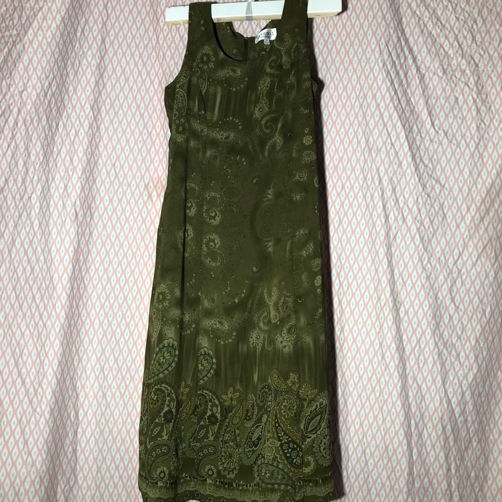 Olive Green Maxi Dress 👗